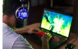 Reasons why gaming laptops are heavy